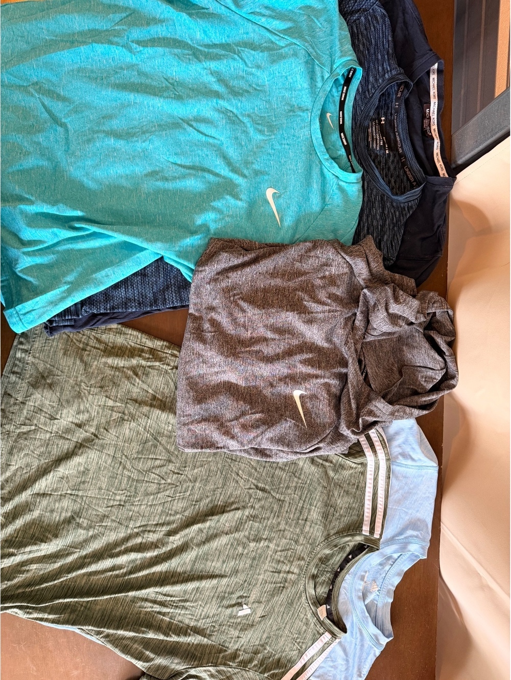 Lot of Men's Medium Athletic Shirts & Hoodie – Nike Dri-FIT, Under Armour & More